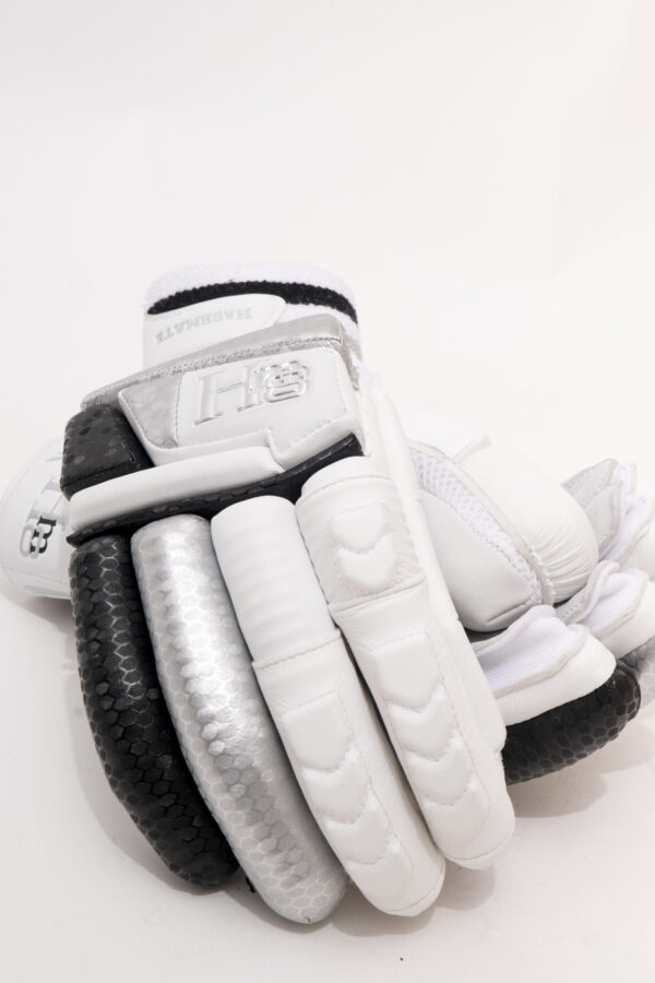 HASHMATE TEST BATTING GLOVES